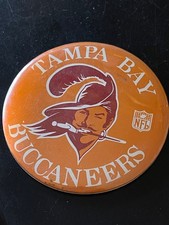 Vintage NFL football team Tampa Bay Buccaneers  pin back button. picture
