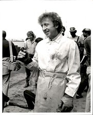 LD315 Original Photo GENE WILDER on BOSTON FISH PIER Filming HANKY PANKY Scene picture