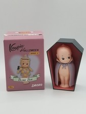 Smoko x Kewpie Halloween Series 2: Vampire Kewpie Figure picture