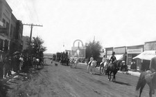 Street View Parade Williston North Dakota ND - Reprint picture