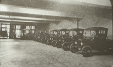 ANTIQUE ALBANY NEW YORK B&W GLASS SLIDE: CARS & DELIVERY VEHICLE IN GARAGE M352 picture