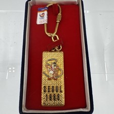 Vintage 1988 SEOUL OLYMPICS Keychain Sung Bang HYUNDAI w/ Box picture