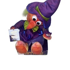Vintage DanDee Sing Spooky Spin-Rounds Animated Halloween Witch Plush Decor RARE picture