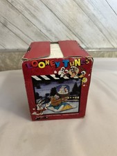 Vintage 1996 Looney Tunes Bugs Bunny Santa Christmas Snow Globe Waterball Matrix picture