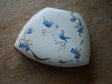 Vtg 1940’s Elgin American Wedding Themed Powder Compact cream enamel blue birds picture