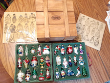 Thomas PACCONI Museum Series Glass 30 Christmas Ornaments 1900-2000 Classics picture