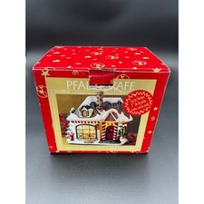 Pfaltzgraff Christmas Heritage Electric Toy Store House 012-990-00 1st Series picture