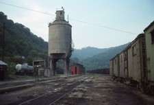 MS ORIGINAL SLIDE C&O CHESAPEAKE & OHIO COALING TOWER+YARD SCENE MARTIN WV 1977 picture