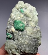 105 Gram Beautiful Emerald Crystal Specimen From Pakistan. picture