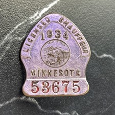 1934 Licensed Driver Badge  Antique Vintage Pin Chauffeur Minnesota #53675 picture