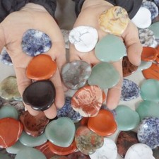 130Pcs Natural Quartz Crystal Jasper Love Heart Diverse Worry Stone Healing 3A picture