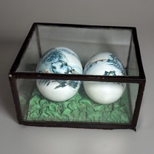 VTG Handpainted Real Eggs Shell In Sealed Display Glass & Wood Case Asian Theme picture