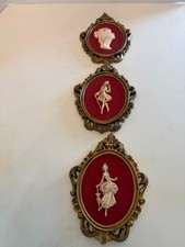 Vtg  3 Depose 3D Resin Victorian Wall Plaques on velvet Modello Depositato picture