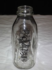  MEADOW BROOK FARMS CLARKSVILLE NY 32 OZ MILK BOTTLE picture