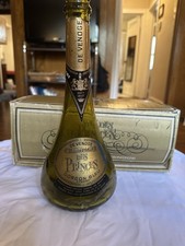 Vintage 1971 De Venoge Champagne des Princes Cordon Bleu Empty Bottle & Box picture