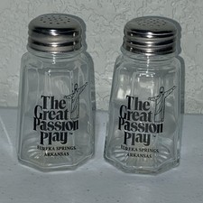 VTG The Great Passion Play Eureka Springs Arkansas Rare Salt Pepper Shakers Set picture