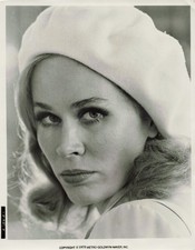 Karen Black 8x10 Portrait Actress Vintage Publicity Photo picture