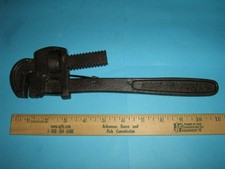 VINTAGE KEEN KUTTER 12 INCH PIPE WRENCH picture