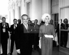 PRINCESS GRACE OF MONACO PRINCE RAINIER III AT WHITE HOUSE - 8X10 PHOTO (BB-169) picture