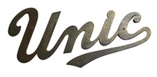 Badge auto car Unic Georges Richard cut-out brass automobile radiator script picture