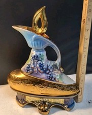 1977 Jim Beam Whiskey 155 Months Old EMPTY Regal China BLUE/GOLD GRAPES Decanter picture