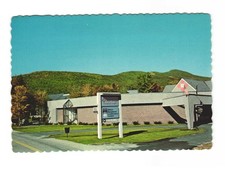 Fourways Restaurant and Lounges Waterville Valley NH vintage postcard Unposted picture