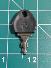 Vintage Samsonite Luggage Replacement Key - Black Plastic Bow Top picture
