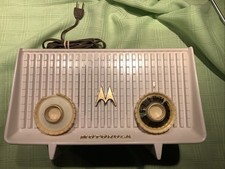 Motorola Vintage Tube 1950's Radio Rare Model 56R MCM White Works As-Is picture