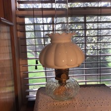 Nice Aladdin Model B Shell  Pattern Oil Lamp Ready To Go 18 1/8” picture