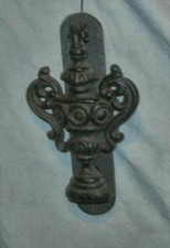 CAST IRON RUST FINISH URN DOOR KNOCKER  picture