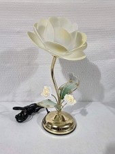 Vtg Retro Style Tap On Lotus Touch Lamp 3 Settings Grannycore White Flower Light picture