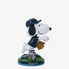 Snoopy Kansas City Royals 2024 Peanuts City Connect Bobblehead MLB Baseball picture