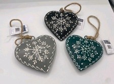 Metal Hearts Ornament Set Of 3 Sullivan Gifts Green Black Grey New picture