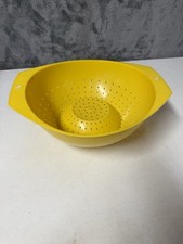 Vintage Yellow Plastic Kitchen Colander Strainer Bowl with Dual Handles Retro picture