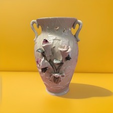 VTG. FLORAL VASE Bridal with Rose Buds. Mint Gift Condition. 7” High Cute. VTG. picture