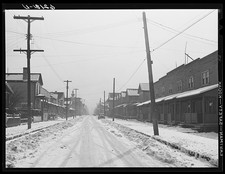 Photo:West Aliquippa Pennsylvania 1941 Snowy Street Scene picture