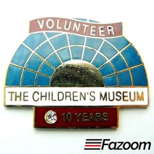 The Children’s Museum of Indianapolis 10 Year Volunteer Lapel Pin picture