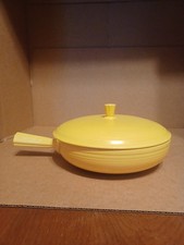 Vintage Fiestaware Orig Yellow French Casserole W/Lid. 1940-42. No Chips/Cracks. picture