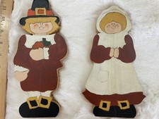 Adorable 1980s Thanksgiving Pilgrims Wooden Standing Hand Painted picture