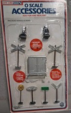 Life Like 1138 O Scale Accessories with Working Light Up Signals Vintage  picture