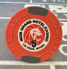 🎰🎲$5 MGM Grand Casino Chip Las Vegas🎲🎰 picture