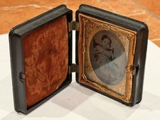 SCOVILL THERMOPLASTIC UNION CASE ACORNS TIN CHILD PHOTOGRAPH AMBROTYPE ANTIQUE picture
