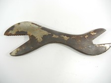 Vintage Vaughan & Bushnell Alligator Wrench K220 picture
