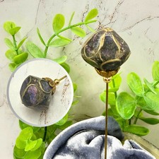 Deep Purple Gold Tone Contour Line Painted Metal Floral Bud Shape 6 Inch Hatpin picture