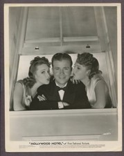 Francis Langford, Rosemary Lane, Dick Powell 1937 Hollywood Hotel Pinup Sexy picture
