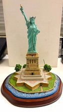 Danbury Mint Statue of Liberty Liberty Island New York Resin Figurine Wood Base picture