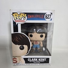 Funko Pop Smallville Clark Kent #627 W2 picture