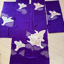 Furisode Kimono T3837 Pure Silk Crepe Genuine Purple Crane Pattern Lamé Squeezin picture
