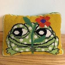 Vintage 70s Frog Needlepoint Throw Pillow MCM Groovy Retro Boho Hippie Flower picture