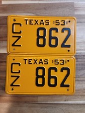VINTAGE 1953 TEXAS LICENSE PLATE SET VERY NICE  QUALITY CZ862. UNRESTORED. picture